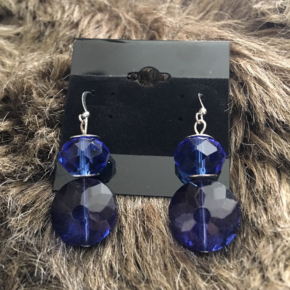 Faceted royal blue glass dangle fish hook earrings - Picture 2 of 3